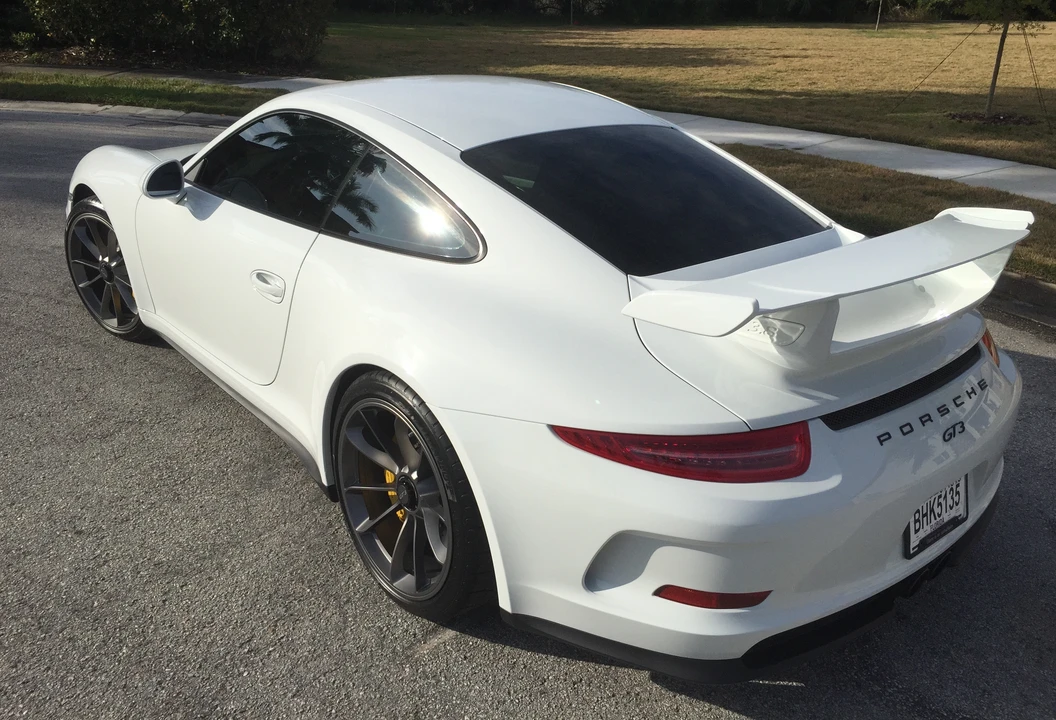 2015 Porsche 991 GT3 - Image 3 of 8