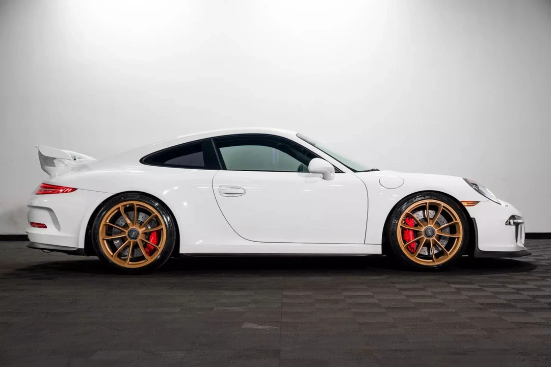2015 Porsche 991 GT3 - Image 12 of 17