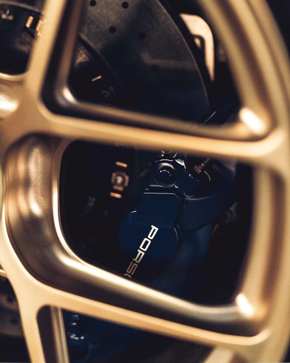 2015 Porsche 991 GT3 - Image 17 of 31