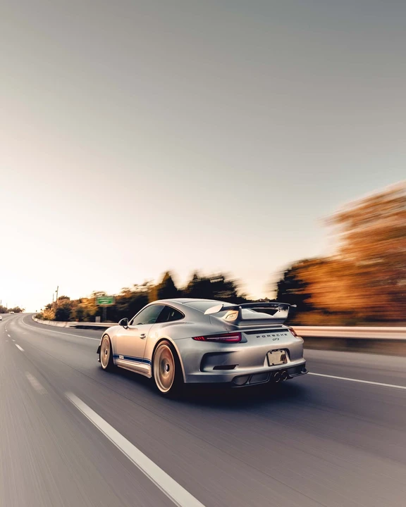 2015 Porsche 991 GT3 - Image 19 of 31