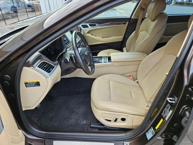 2015 Hyundai Genesis - Image 12 of 16