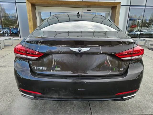 2015 Hyundai Genesis - Image 5 of 16