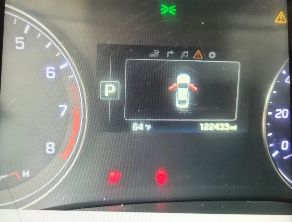 2015 Genesis G80 - Image 8 of 8