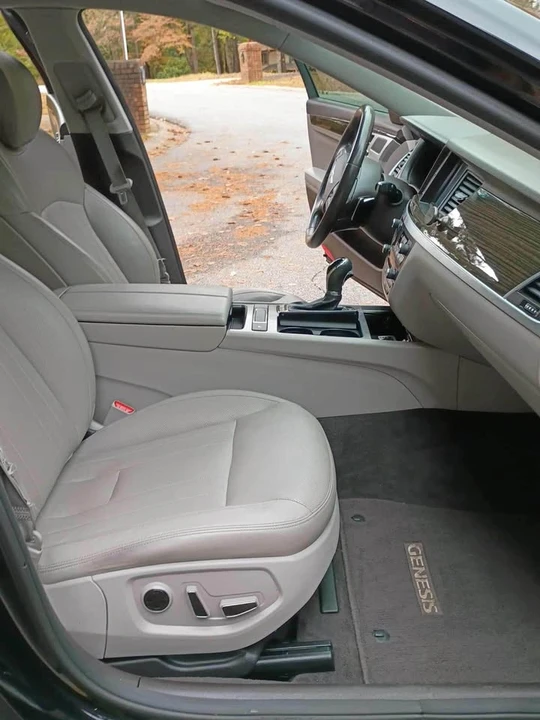 2015 Genesis G80 - Image 10 of 11