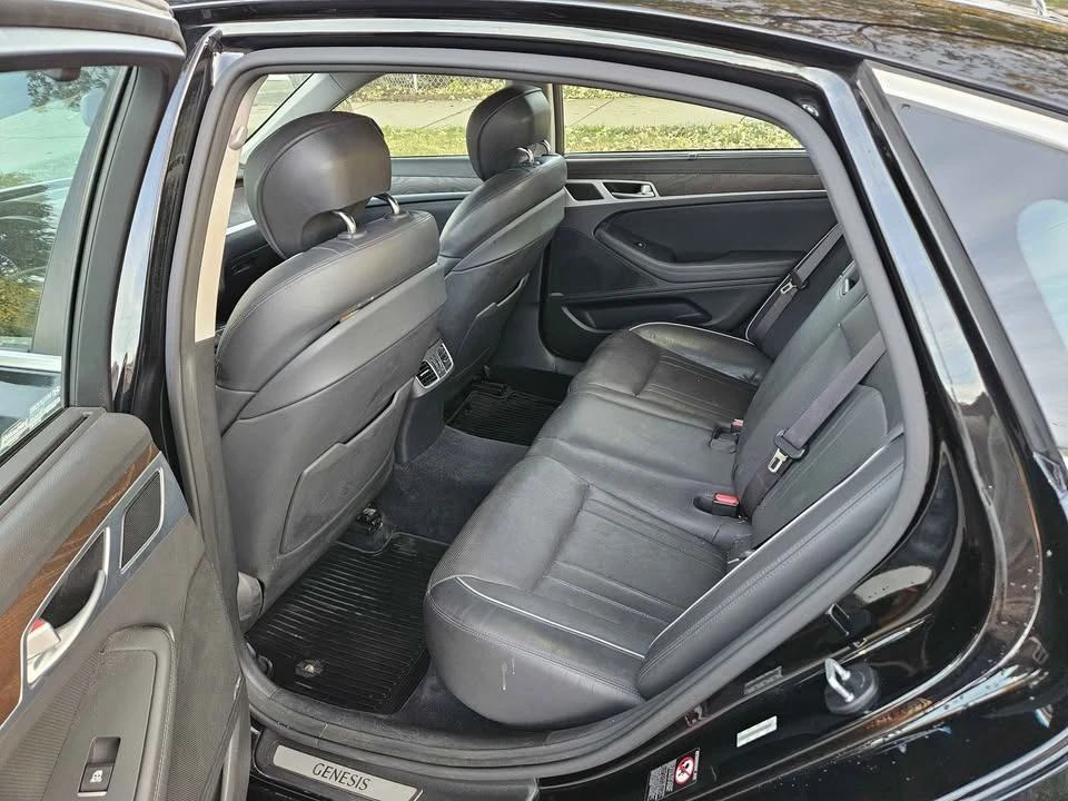 2015 Genesis G80 - Image 12 of 14