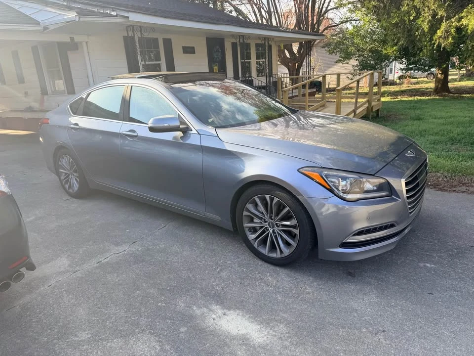 2015 Hyundai Genesis - Image 3 of 6