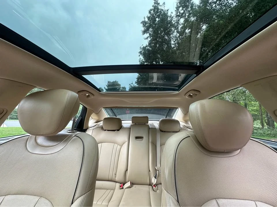 2015 Hyundai Genesis - Image 14 of 20