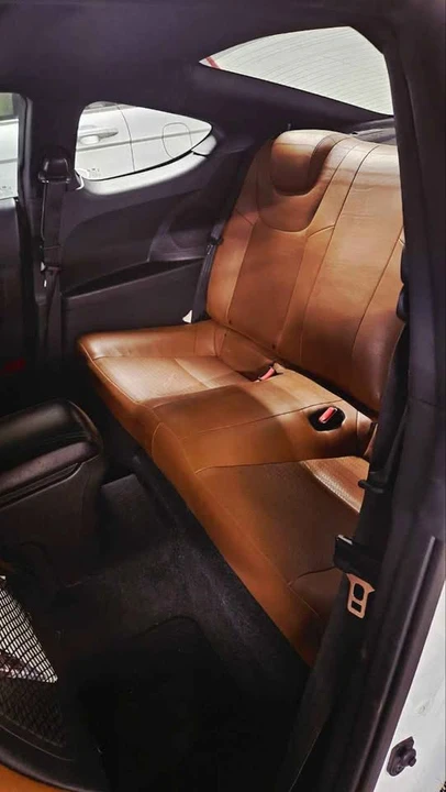 2015 Hyundai Genesis - Image 4 of 5