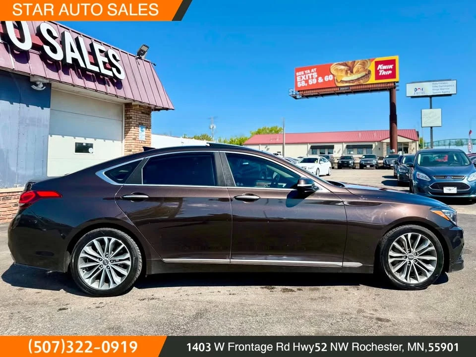 2015 Hyundai Genesis - Image 7 of 20