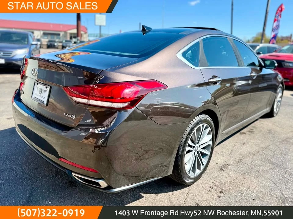2015 Hyundai Genesis - Image 6 of 20