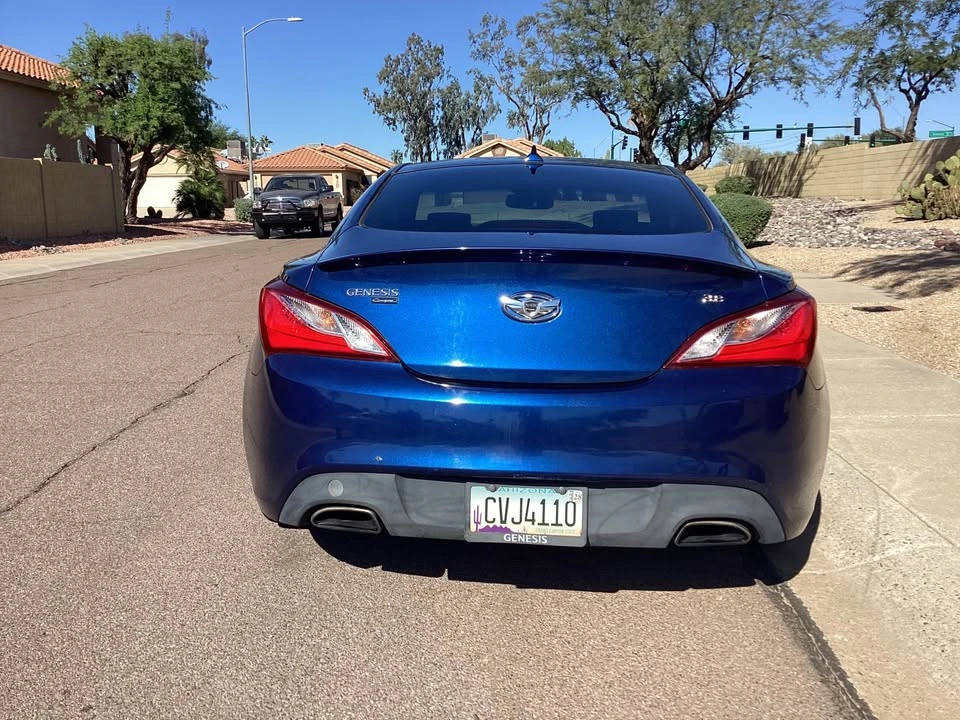 2015 Genesis - Image 3 of 10