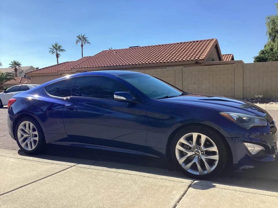 2015 Genesis - Image 6 of 10