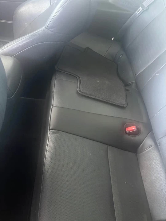 2015 Genesis - Image 3 of 8
