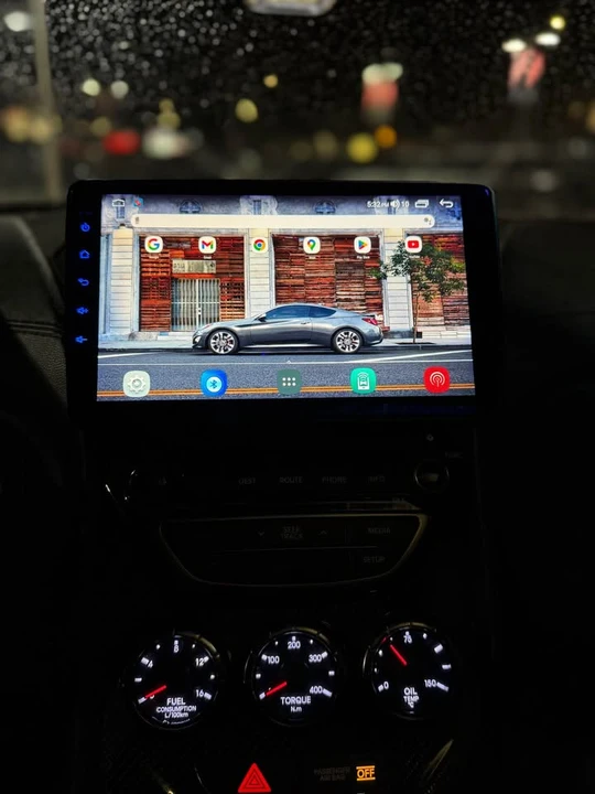 2015 Genesis - Image 14 of 17