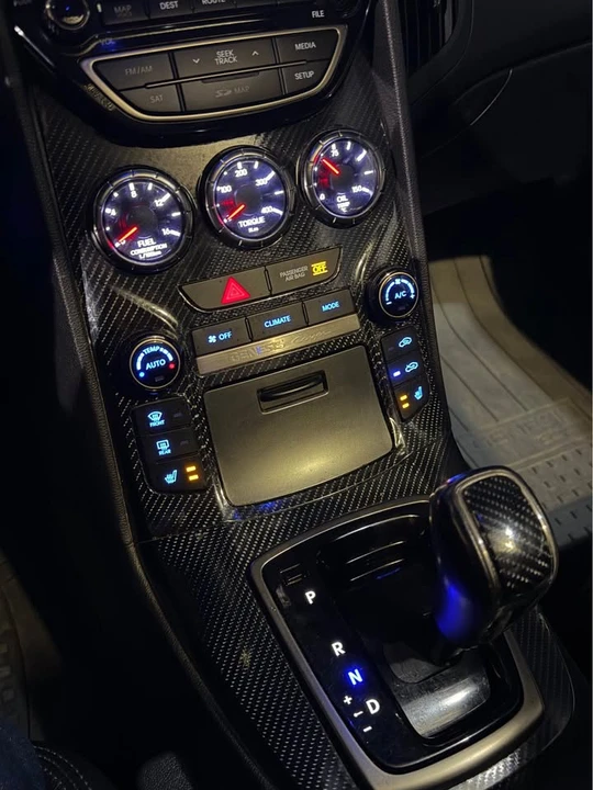 2015 Genesis - Image 16 of 17