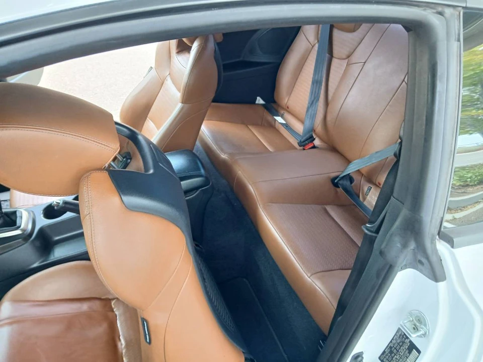 2015 Hyundai Genesis Coupe - Image 16 of 24