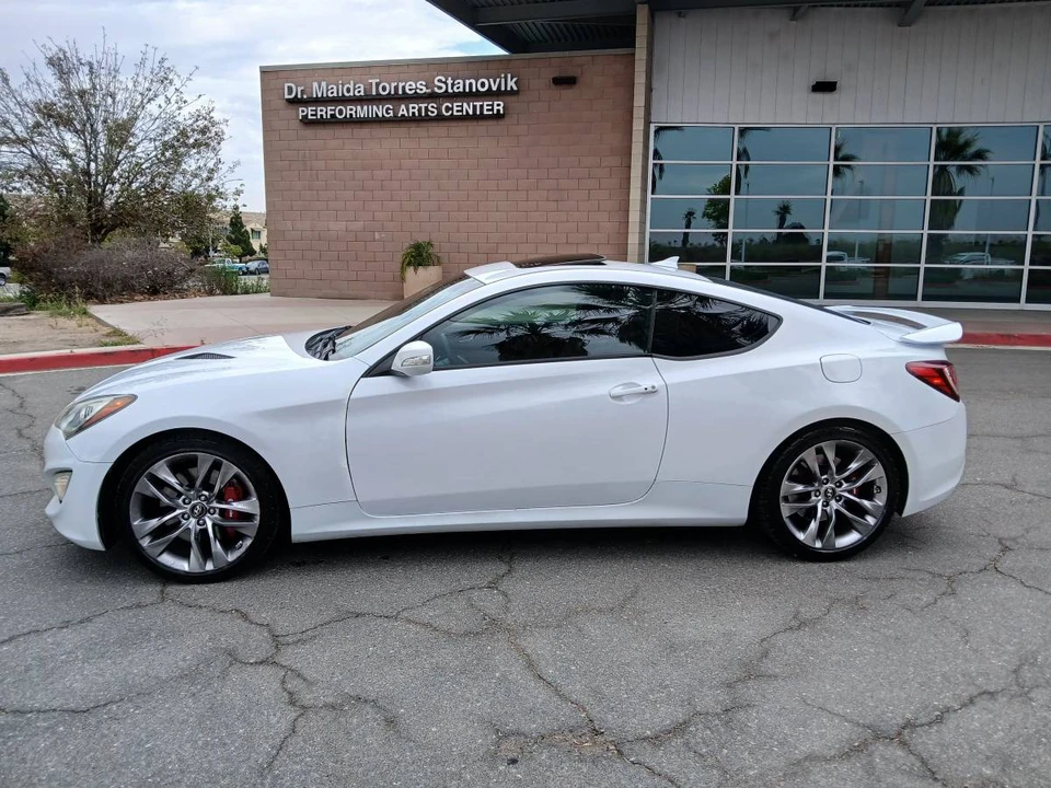 2015 Hyundai Genesis Coupe - Image 6 of 24
