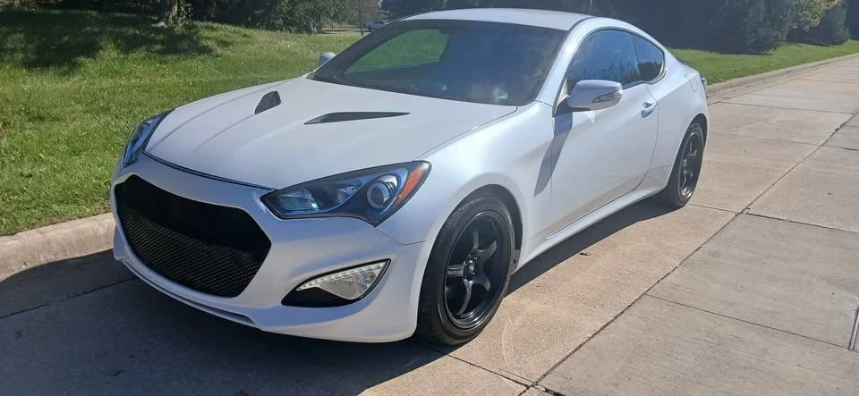 2015 Hyundai Genesis Coupe - Image 5 of 20