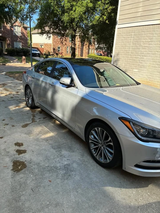 2015 Hyundai Genesis - Image 3 of 17