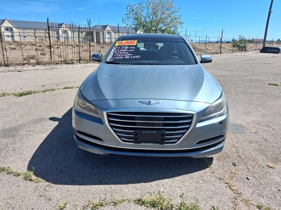 2015 Hyundai Genesis - Image 2 of 12