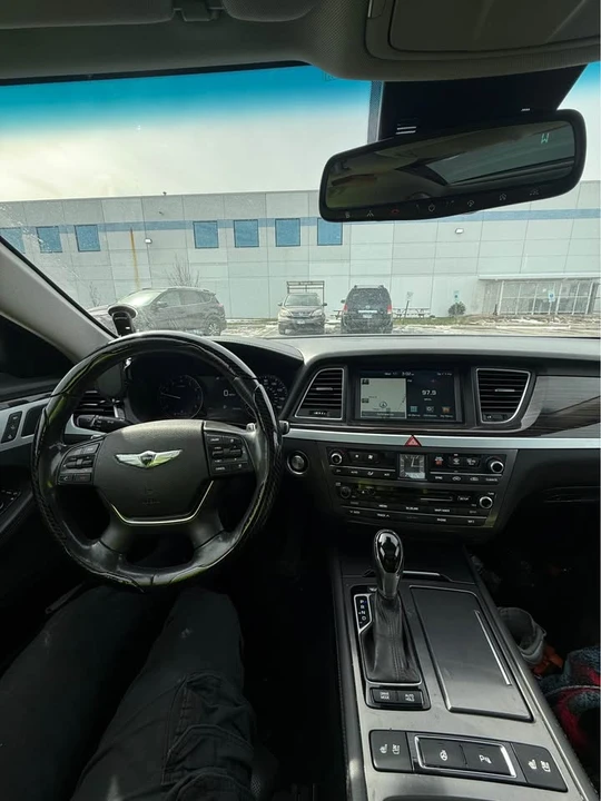 2015 Genesis G80 - Image 8 of 10