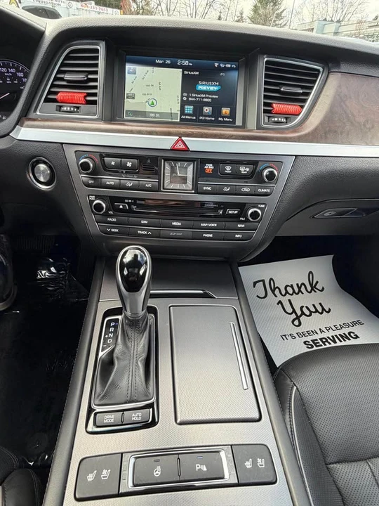 2015 Hyundai Genesis - Image 6 of 16