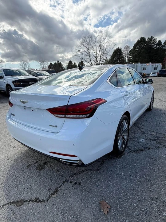 2015 Hyundai Genesis - Image 4 of 16