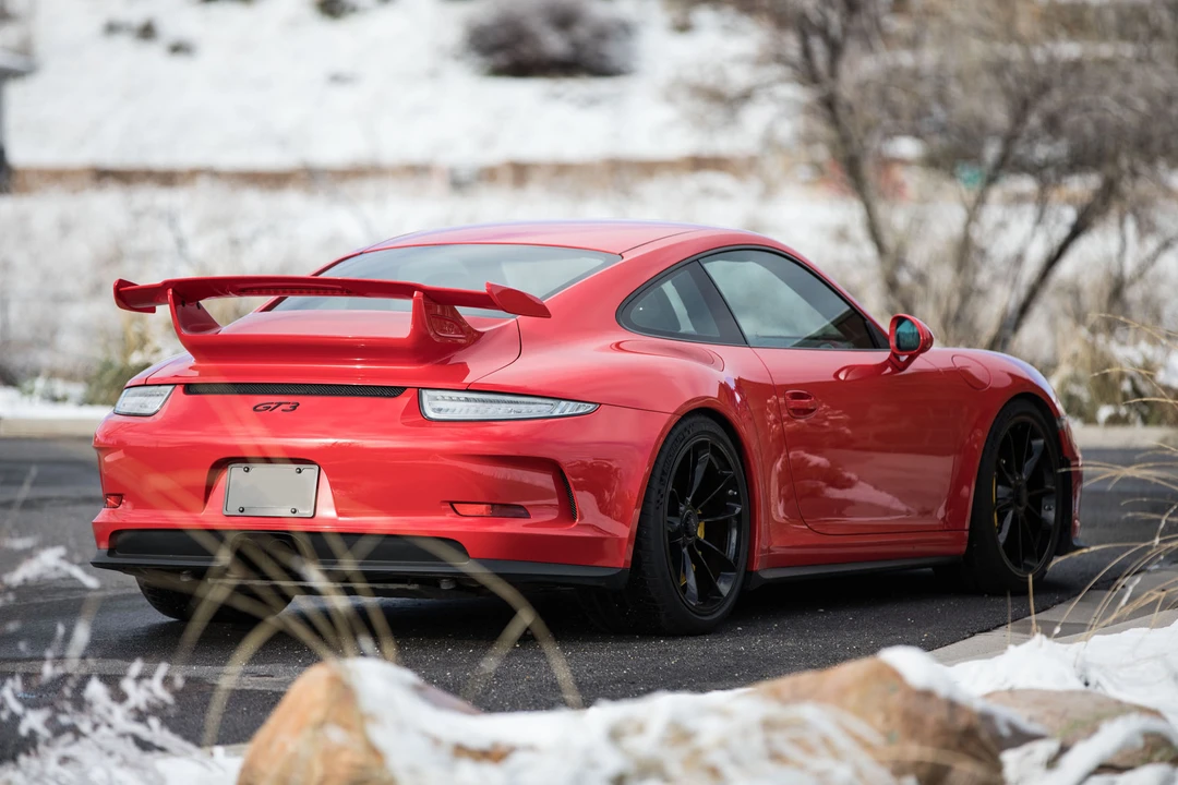 2015 Porsche 991 GT3 - Image 9 of 17