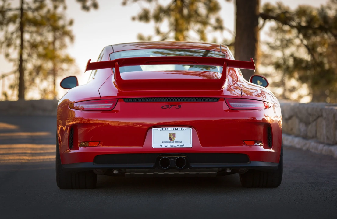 2015 Porsche 991 GT3 - Image 8 of 17