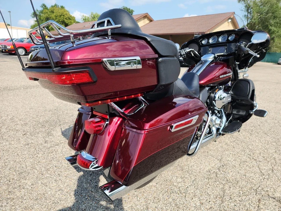 2015 Harley-Davidson Touring Twin Cam - Image 20 of 21