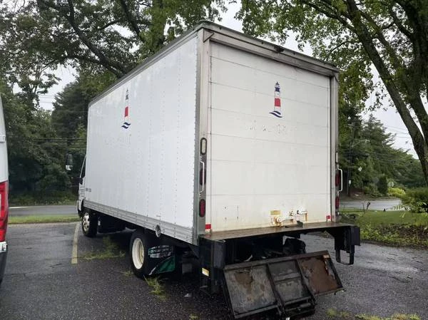 2015 Hino - Image 2 of 6