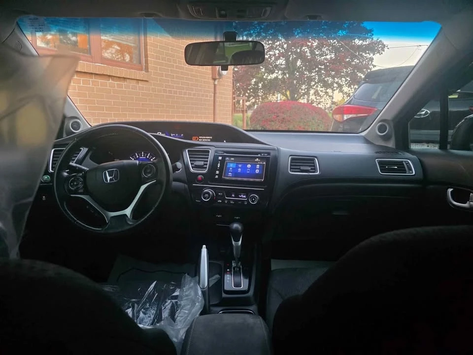 2015 Honda Civic 9th Gen - Image 7 of 9