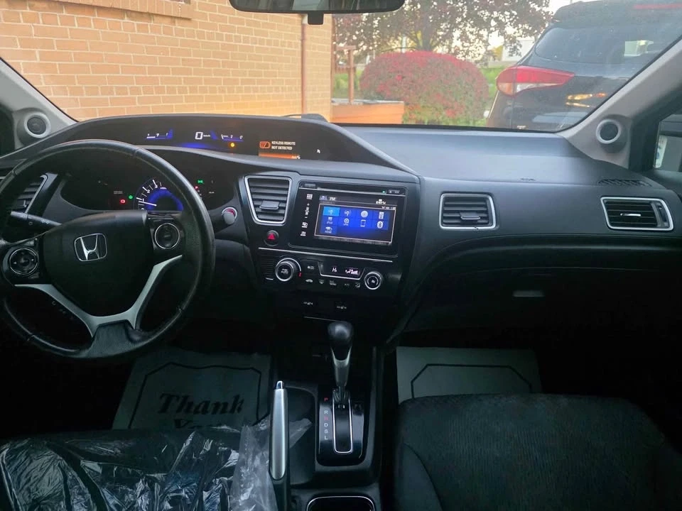 2015 Honda Civic 9th Gen - Image 6 of 9