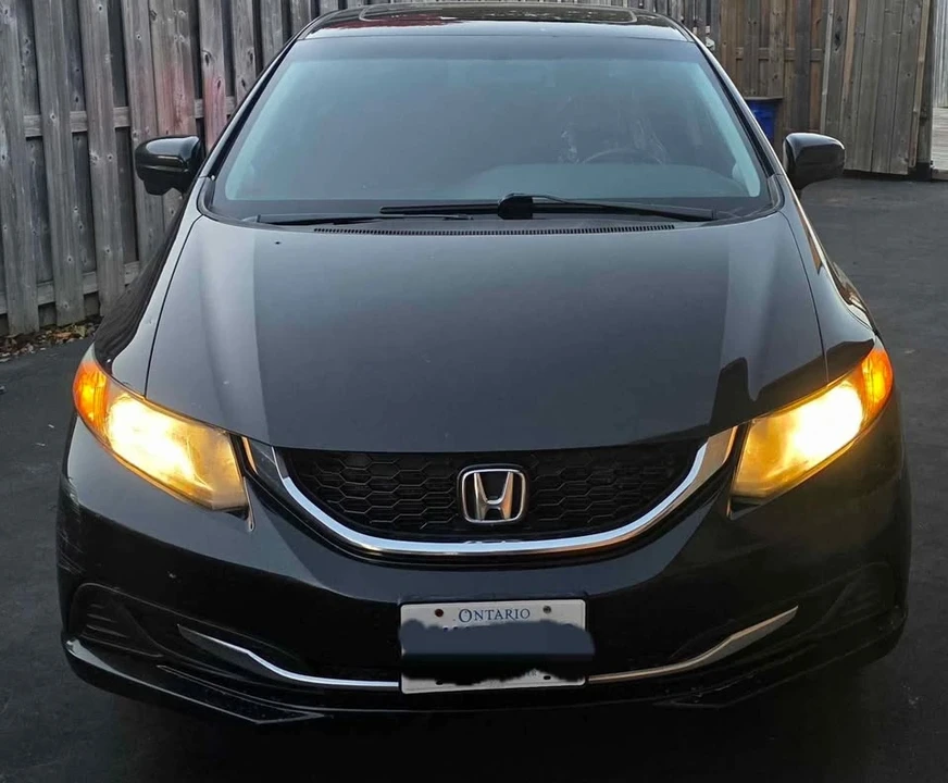 2015 Honda Civic 9th Gen - Image 2 of 9