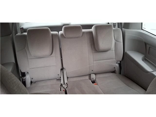 2015 Honda Odyssey - Image 16 of 21