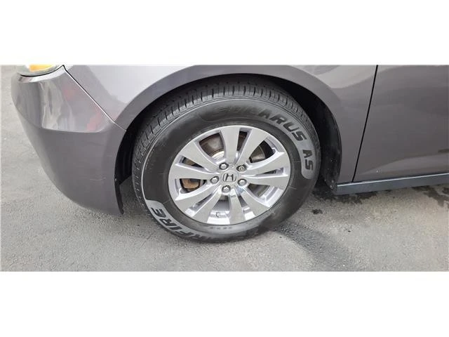 2015 Honda Odyssey - Image 8 of 21