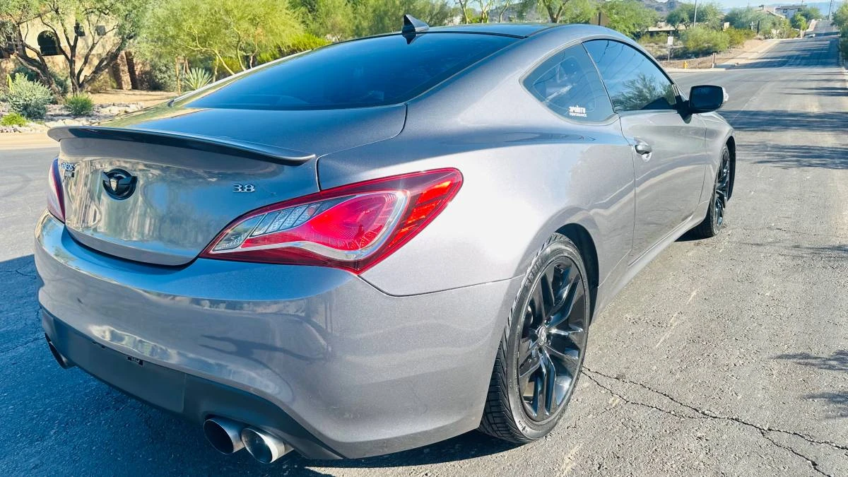 2015 Hyundai Genesis Coupe - Image 7 of 22