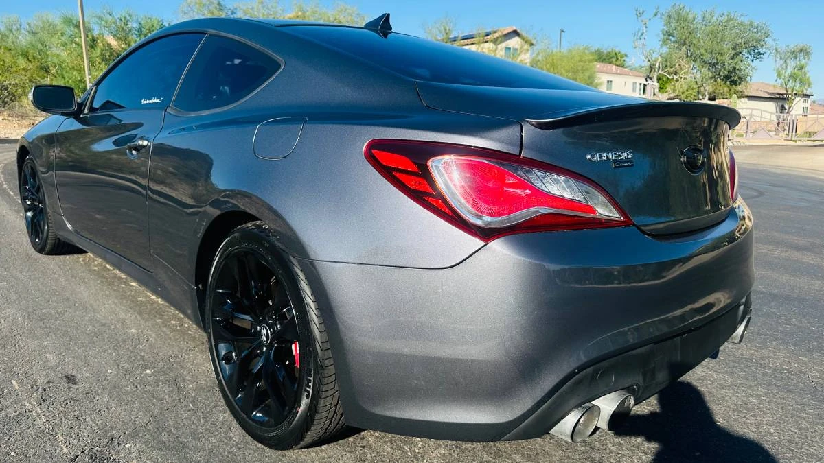 2015 Hyundai Genesis Coupe - Image 3 of 22