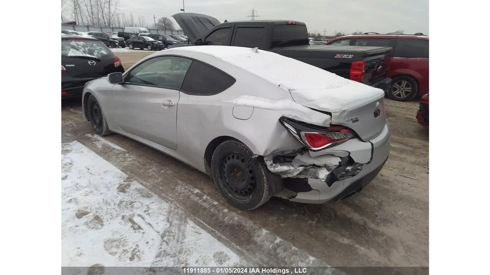 2015 Hyundai Genesis Coupe - Image 2 of 10