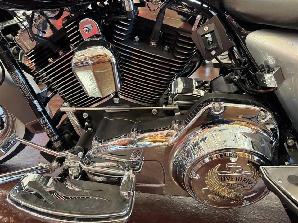 2015 Harley-Davidson Touring Twin Cam - Image 15 of 24