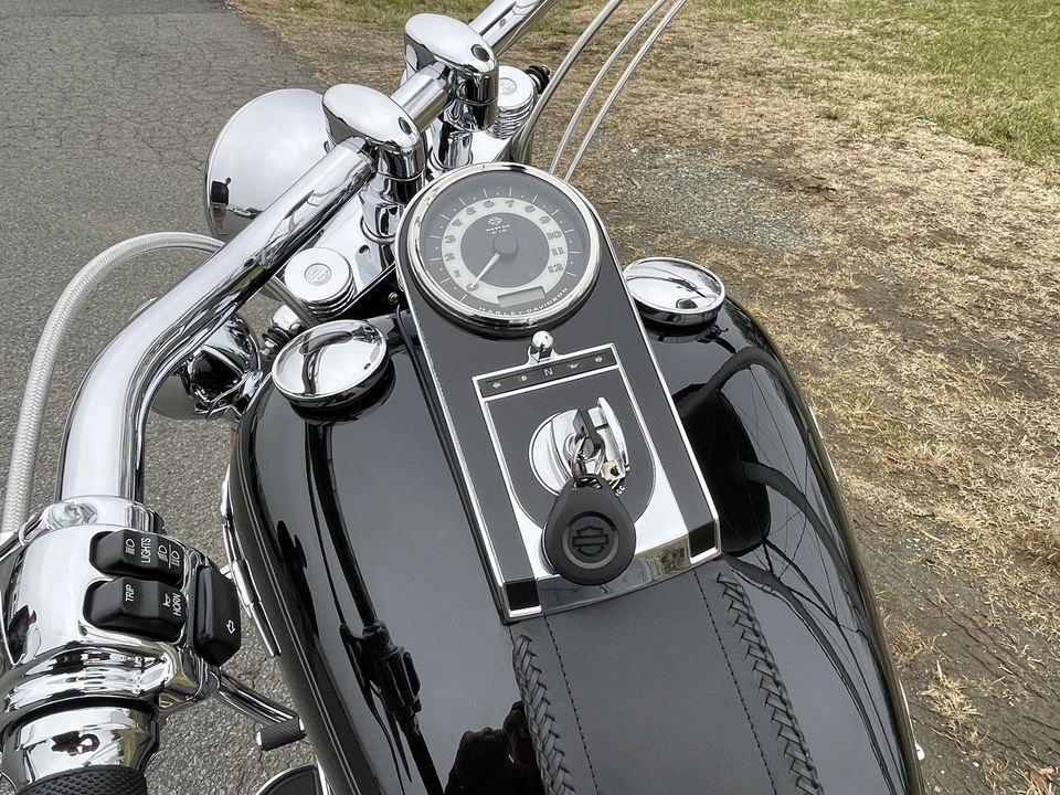 2015 Harley-Davidson Softail - Image 26 of 31