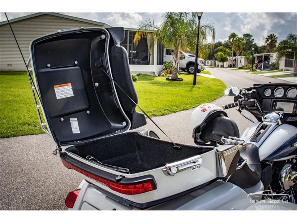 2015 Harley-Davidson Touring Twin Cam - Image 13 of 31