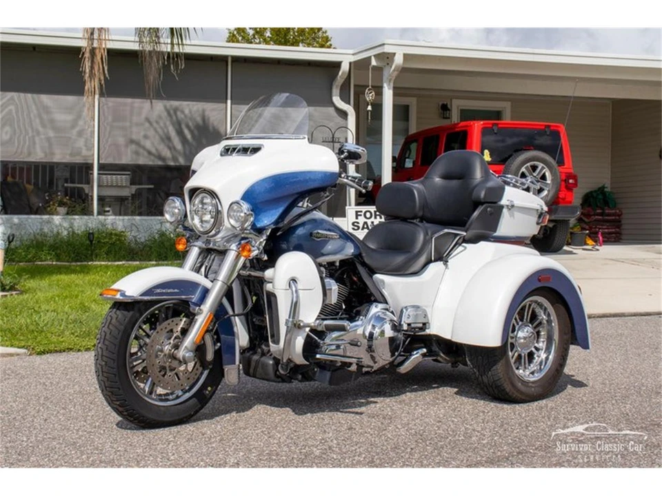2015 Harley-Davidson Touring Twin Cam - Image 18 of 31