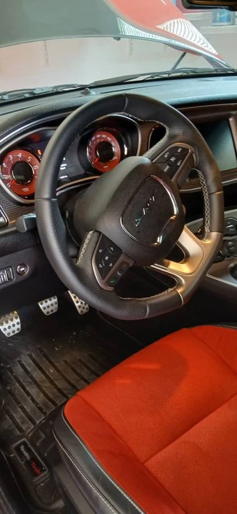 2015 Dodge Challenger SRT Hellcat 3rd Gen - Image 9 of 14