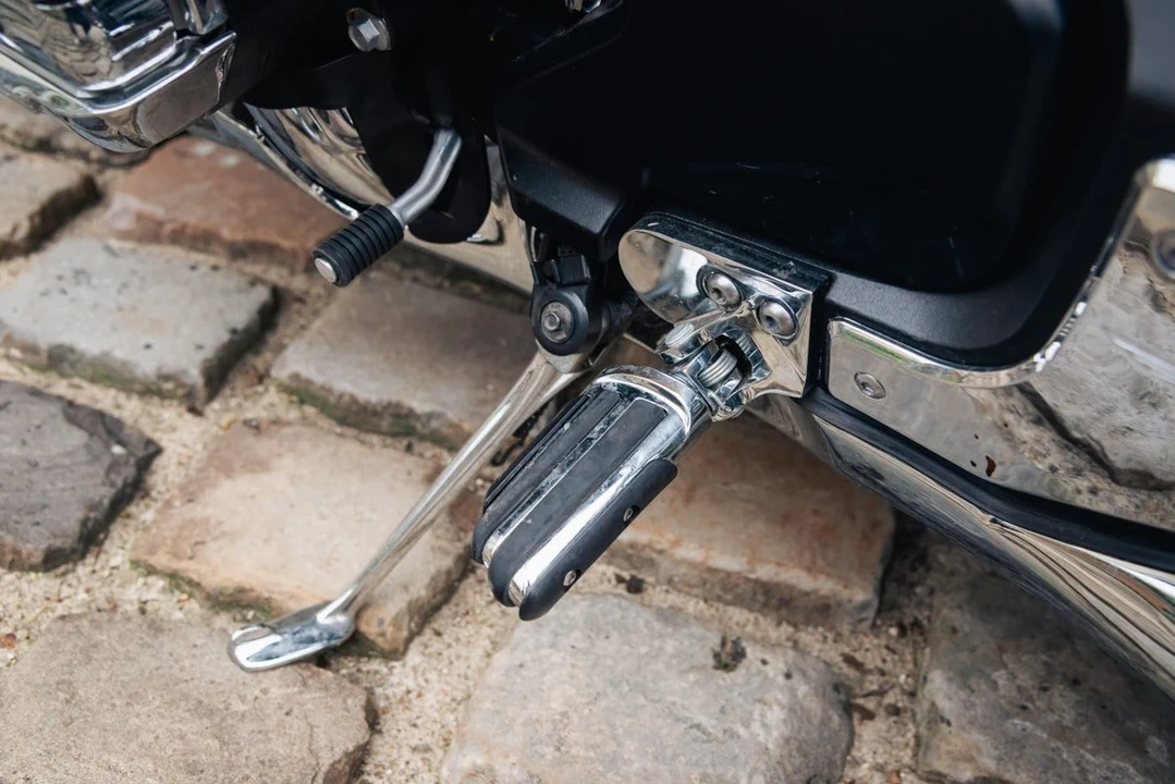 2015 Honda Gold Wing - Image 27 of 30