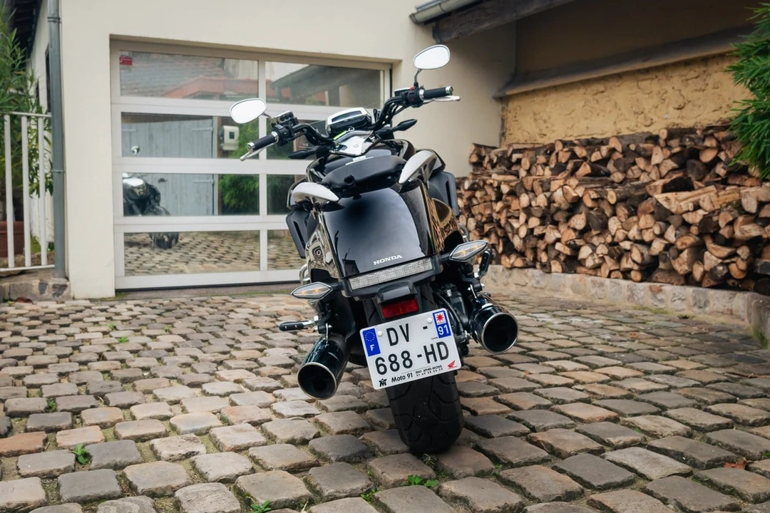 2015 Honda Gold Wing - Image 6 of 30