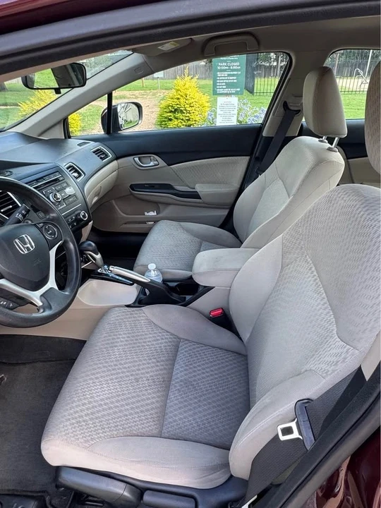 2015 Honda Civic 9th Gen - Image 9 of 12