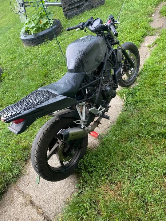 2015 Honda CBR - Image 4 of 5