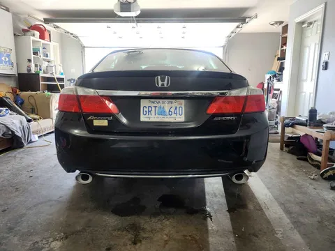2015 Honda Accord 9th Gen - Image 4 of 10