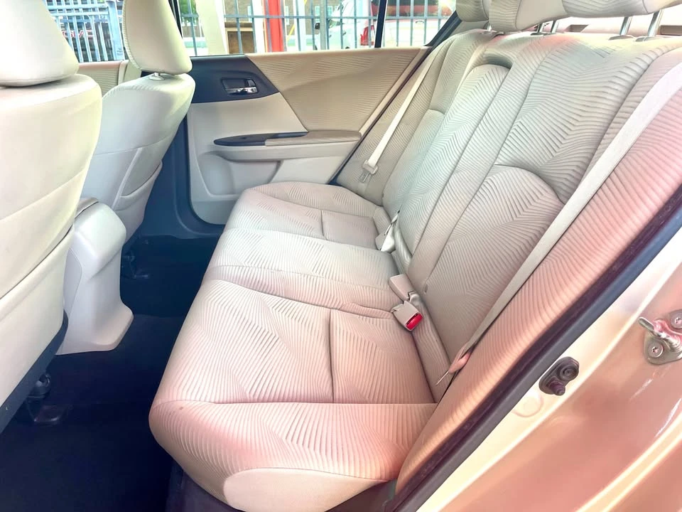 2015 Honda Accord 9th Gen - Image 7 of 12